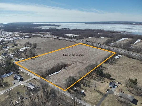 0 N Oak St, Ina, IL 62846