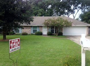 5056 Floynell Dr, Baton Rouge, LA 70809