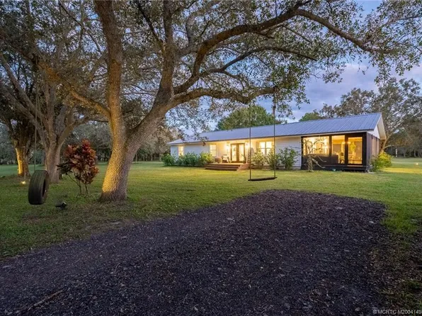 4000 SW Cherokee St, Palm City, FL 34990