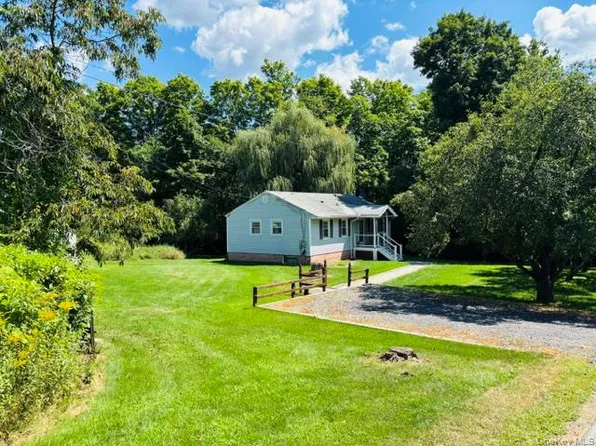 211 Sigler Road, Pine Plains, NY 12567