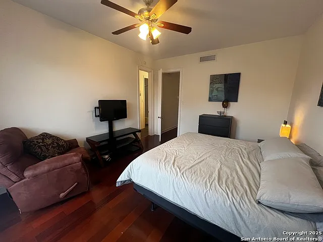 7707 Broadway St #24A — Photo 21