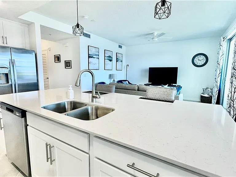 15405 Green Acres Ave #2322 — Photo 8