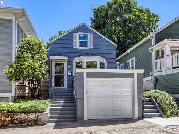 116 S Gibbs St, Portland, OR 97239