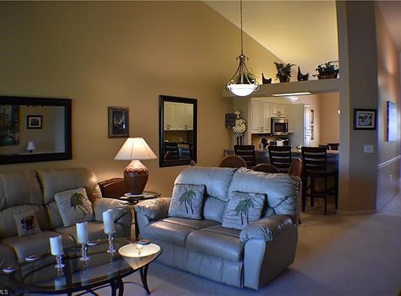 2nd image of 465 Robin Hood Cir Unit 201