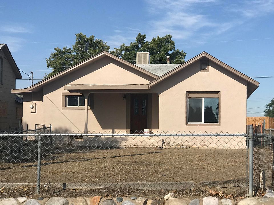 1st image of 303 N Lorena Ave