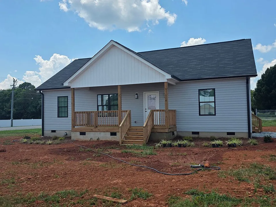 118 Wetmore Rd