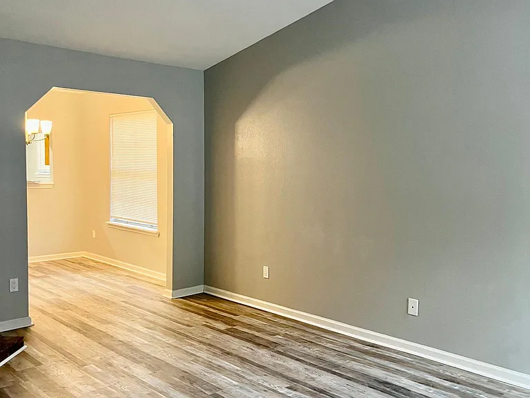 3975 Gaffney Loop — Photo 9