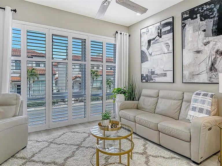 235 Cocoanut Ave #106B — Photo 5