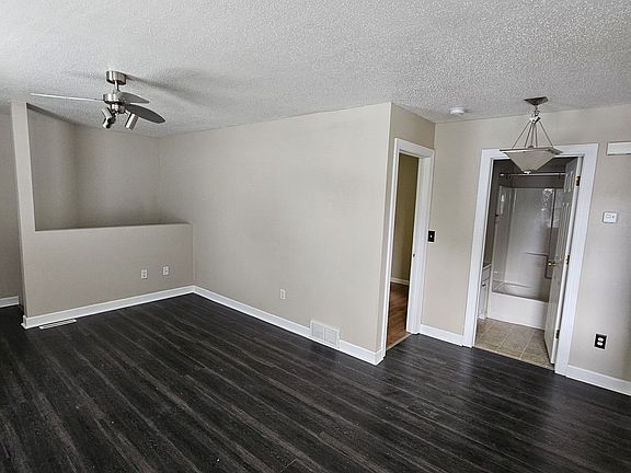 3rd image of 505 N 17th St #505