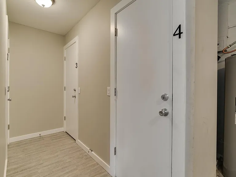 Individual storage room