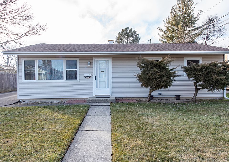 1st image of 1422 N Martin Ave