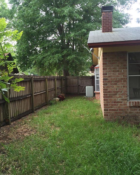1st image of 4615 Tara Woods Dr E