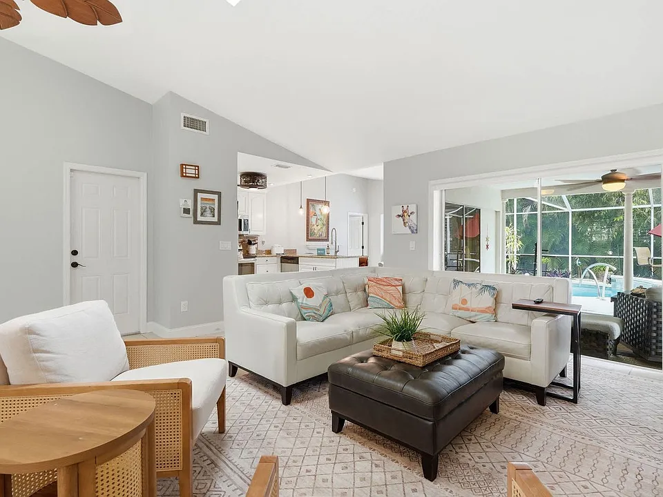 2548 River Reach Dr #1-ID1073502P