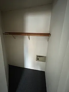 1298 Hastings St E #6 — Photo 8