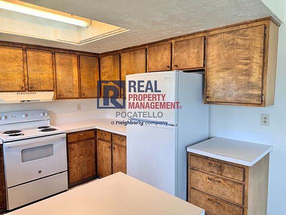 5th image of 1256 Kinghorn Rd APT A