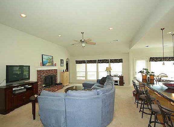 2nd image of 12325 S Longhorn Cres W