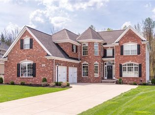 53 Chestnut Cor, Lancaster, NY 14086
