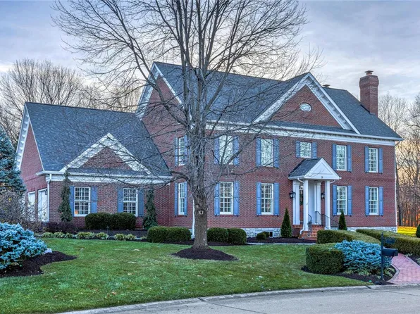 9 Windcastle Pl, Saint Charles, MO 63304