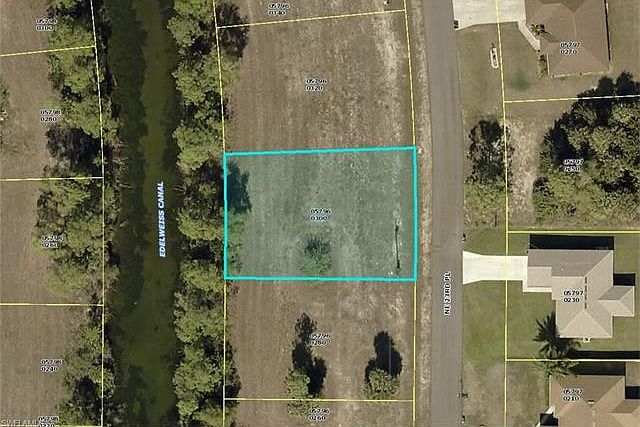 1st image of 4102 NE 23rd Pl