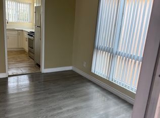 342 E 99th St APT 4, Los Angeles, CA 90003