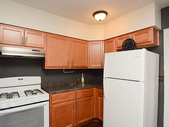 3rd image of 6969 W Grand Ave #3D