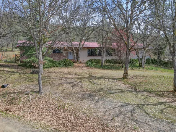 45 Oak Shadow Rd, Weaverville, CA 96093