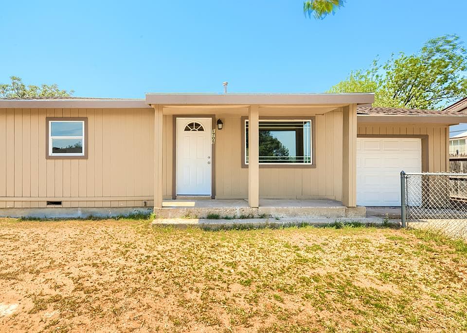 1st image of 1705 San Fernando Dr