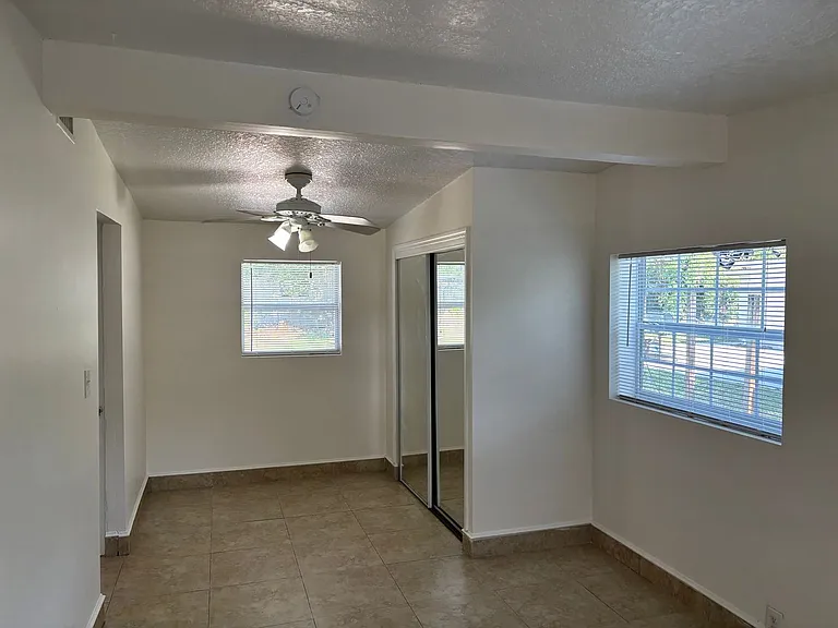 1824 S Brookview Dr — Photo 9