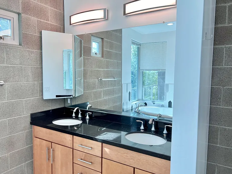 378 S Farmer Ave #378 — Photo 36