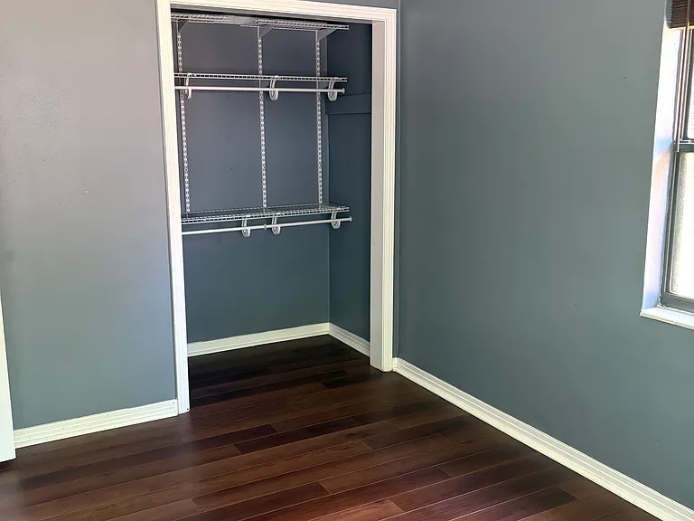 108 E Garland Ct — Photo 24