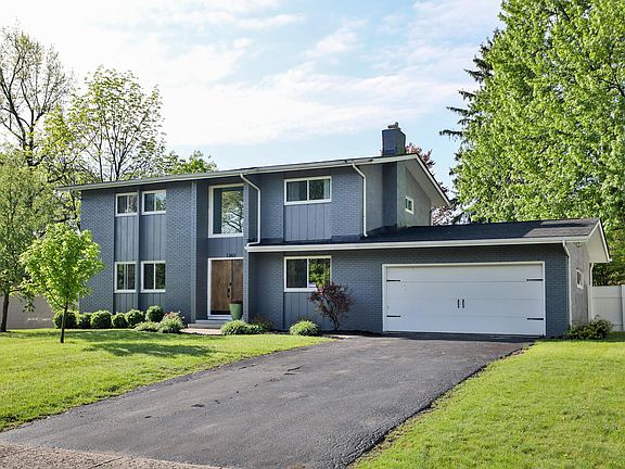 3rd image of 1363 Castleton Rd N