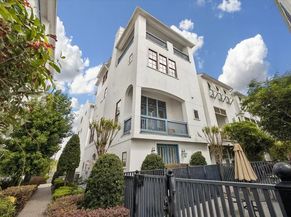 246 E 28th St, Houston, TX 77008