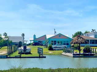 462 Copano Ridge Rd, Rockport, TX 78382