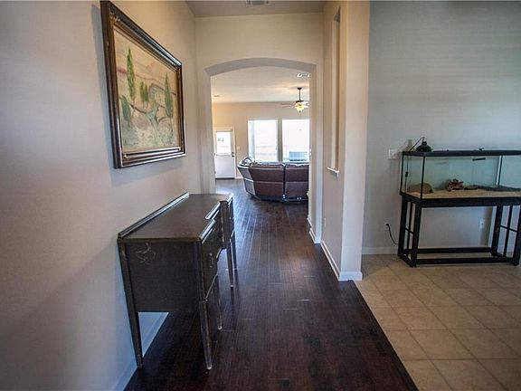 3rd image of 112 Headwaters Dr
