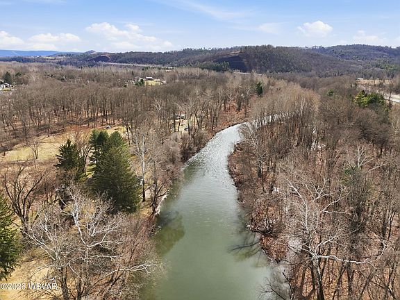 4th image of 431 Haleeka Rd