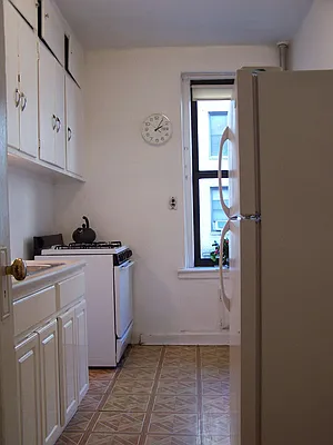 Sold by Key Real Estate Services, LLC | media 9