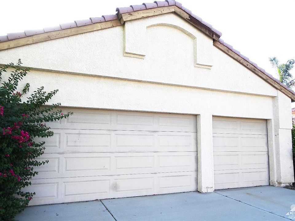 2nd image of 48640 Acropolis St