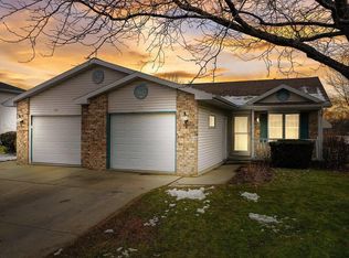 511 Hanson Rd, Stoughton, WI 53589