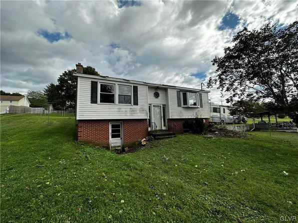 616 2nd Ave, Wilburton, PA 17888