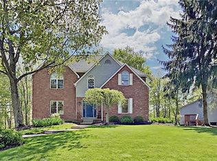337 Heather Hill Dr, Gibsonia, PA
