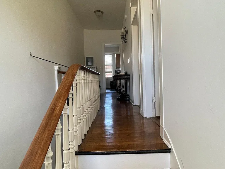 1404 Park Ave — Photo 12