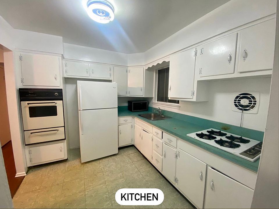 1st image of 21841 100th Ave #2F