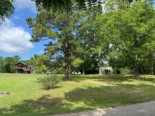 35 Imperial Cir Lot 21, Coldspring, TX 77331
