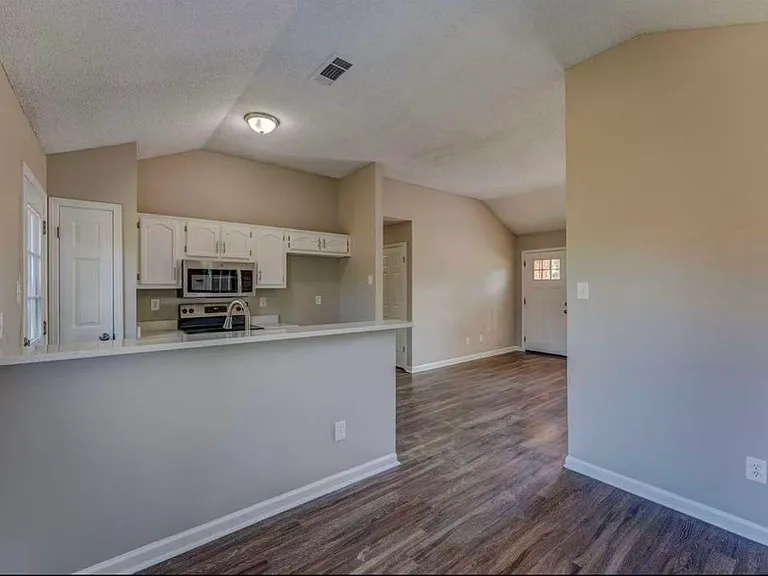 5540 Angelace Dr S — Photo 8