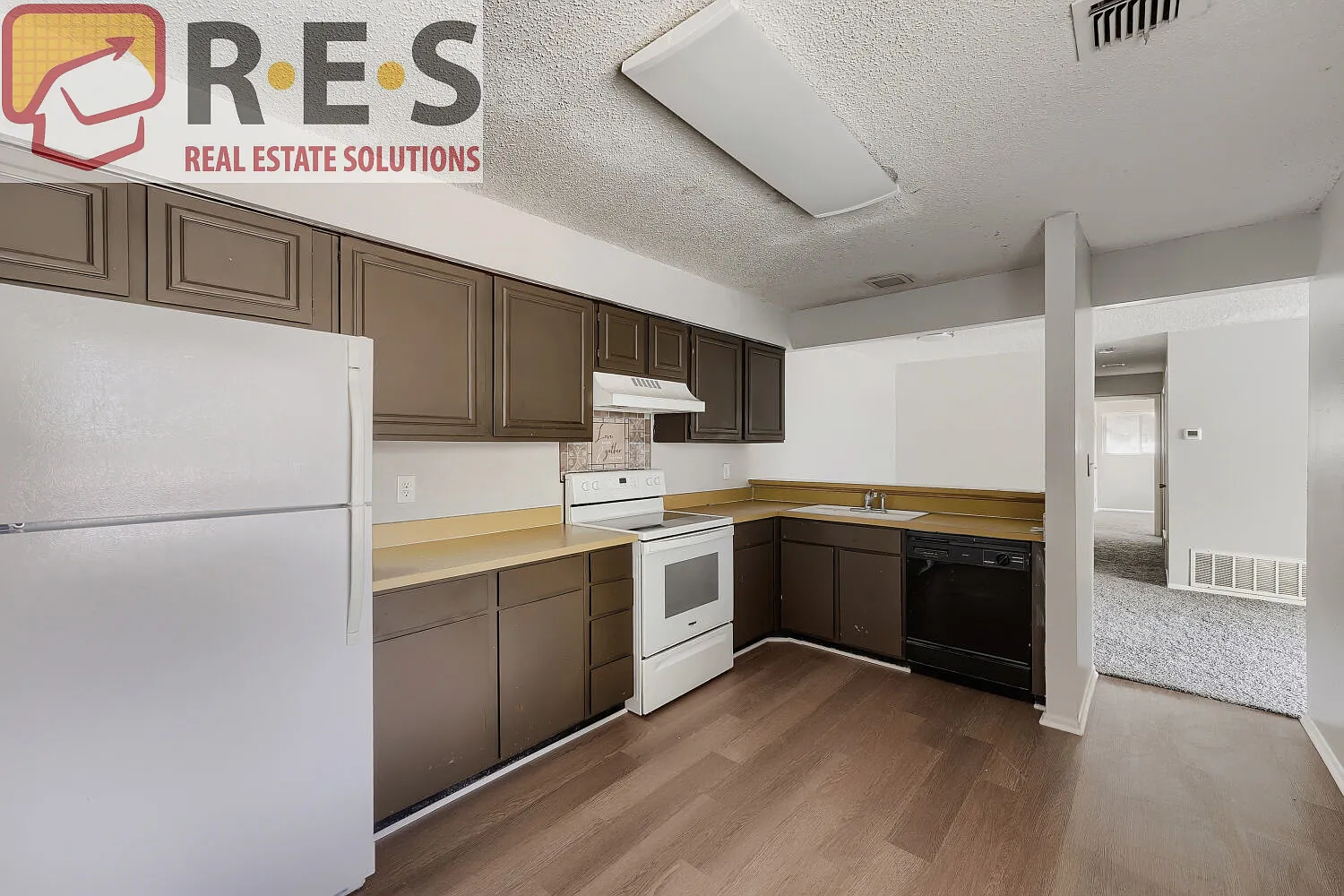 2 bed, 1086 sqft, $1,495 — Photo 2