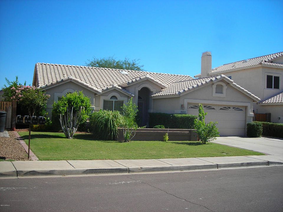 1st image of 18215 N 85th Dr