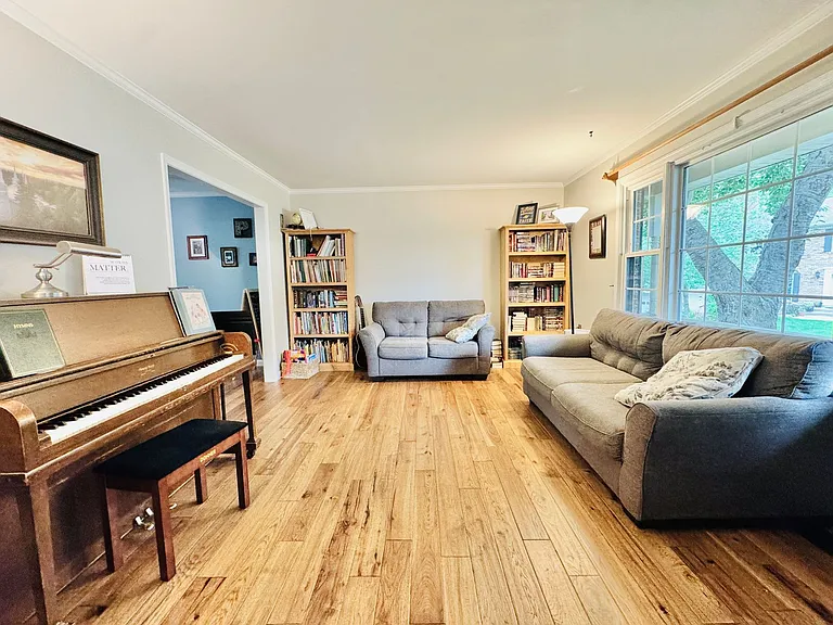 12525 Hedges Run Dr — Photo 12