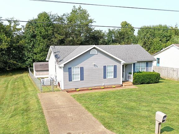 2nd image of 522 Foxfield Rd