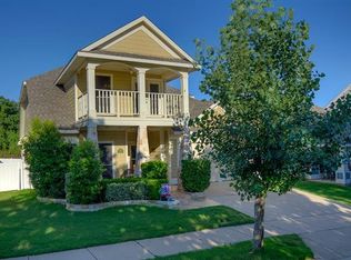 1808 Bridgeport Dr, Aubrey, TX 76227