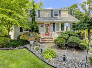 87 Hilliard Rd, Old Bridge, NJ 08857